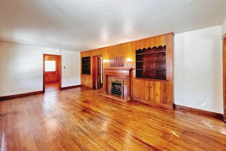 3002 21st St in Lubbock, TX - Building Photo - Building Photo