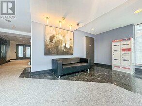 134-1134 York St in Ottawa, ON - Building Photo - Building Photo