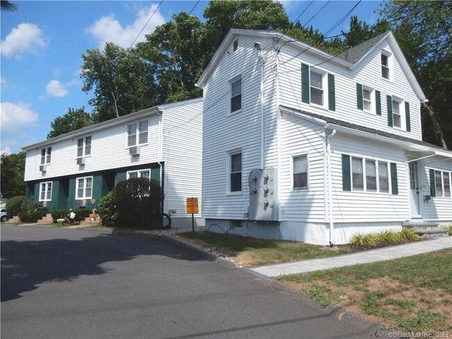 property at 617 Center St