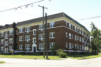 Eddington Apartments in Cleveland, OH - Building Photo - Building Photo