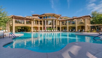 5450 E Deer Valley Dr in Phoenix, AZ - Building Photo
