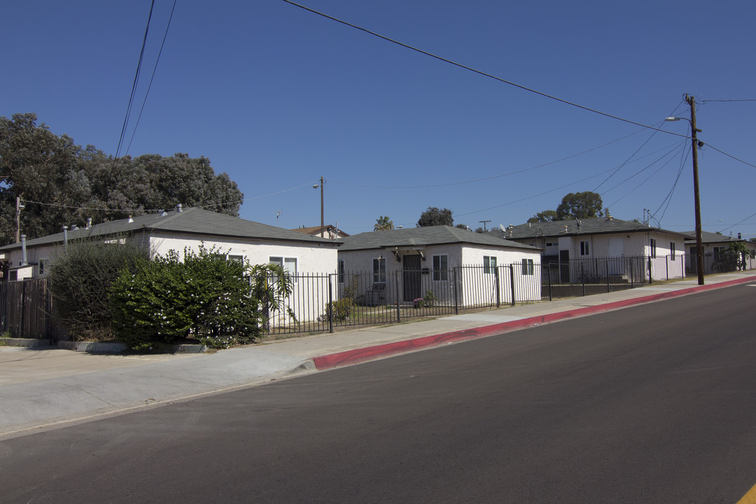 National Avenue Cottages in San Diego, CA - Building Photo