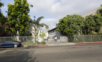 1539 Bronson Ave Apartments