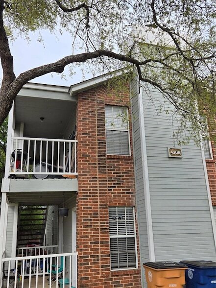 property at 4208 Duval Rd