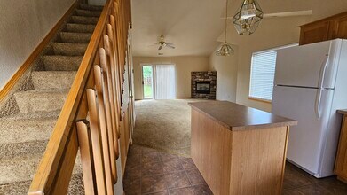 1642 Columbine Village Dr in Woodland Park, CO - Building Photo - Building Photo