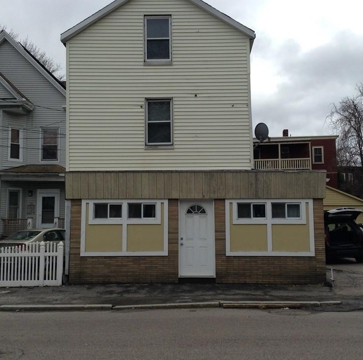 25 McBride St in Jamaica Plain, MA - Foto de edificio