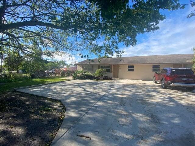 1369 Sunset Rd in West Palm Beach, FL - Foto de edificio - Building Photo