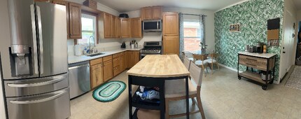 5437 Santa Barbara Ave in Fort Worth, TX - Building Photo - Building Photo
