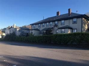 property at 68 Long St