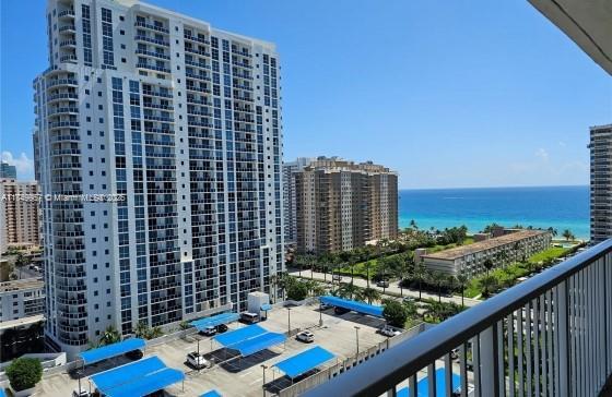 1965 S Ocean Dr in Hallandale Beach, FL - Foto de edificio - Building Photo