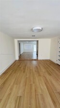 4120 SW 69th Ave in Miami, FL - Building Photo - Building Photo