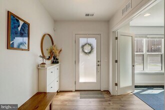 3324 Woodland Phlox St in Rockville, MD - Building Photo - Building Photo