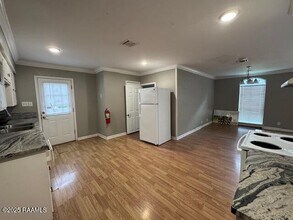 325 Park Ave in Opelousas, LA - Building Photo - Building Photo