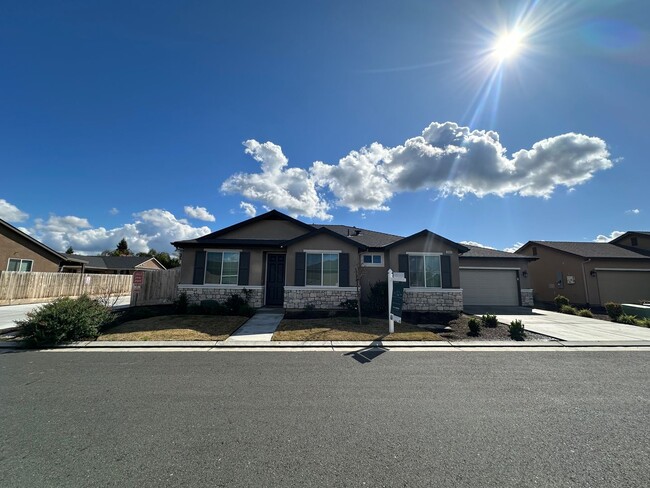 property at 3949 W Nellis Ave