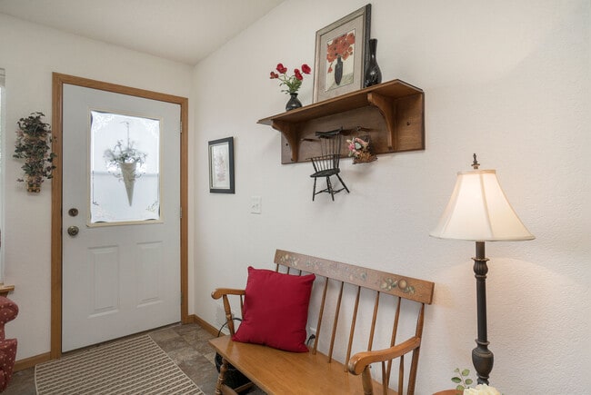 2600 Poetters Cir in Fairmont, MN - Foto de edificio - Building Photo