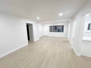 2740 Easy Ave in Long Beach, CA - Foto de edificio - Building Photo