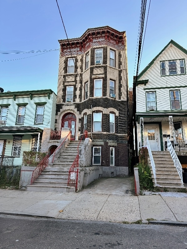 109 North St