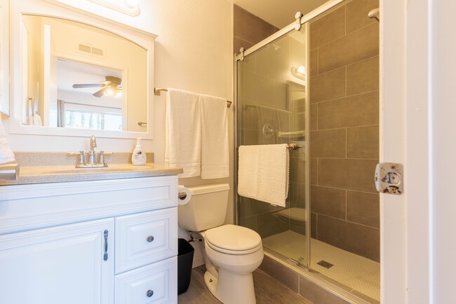 7912 Dancy Rd in San Diego, CA - Building Photo - Building Photo