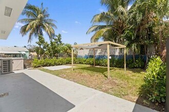 3125 NW 21st Ct in Miami, FL - Building Photo - Building Photo