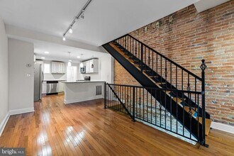 1511 E Clement St in Baltimore, MD - Building Photo - Building Photo