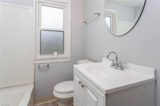 1541 Lakewood Ave in Lakewood, OH - Building Photo - Building Photo