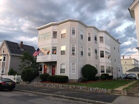 505 Rimmon St in Manchester, NH - Building Photo