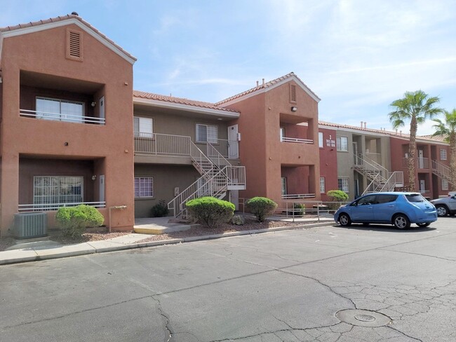 property at 4730 E Craig Rd