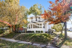 1202 E Fox St in South Bend, IN - Building Photo