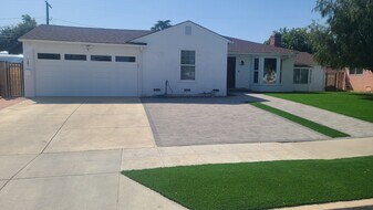 2019 N Manning St, Unit 2019 N. Manning St. in Burbank, CA - Building Photo