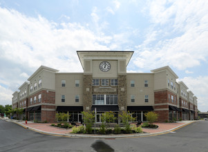 Linden Hill Station Apartments and Townhomes in Wilmington, DE - Building Photo - Building Photo