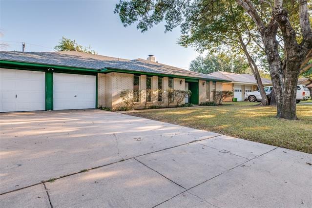 2107 Briarwood Blvd in Arlington, TX - Building Photo - Building Photo