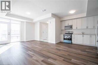 1585 Rose Way in Milton, ON - Building Photo - Building Photo