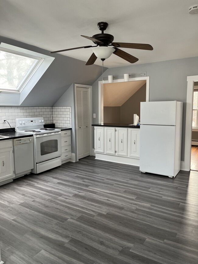 294 Franklin St, Unit #2