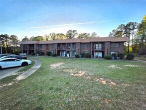 629 Gable Ct in Fayetteville, NC - Building Photo - Building Photo