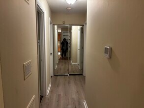 220 E Trotwood Blvd in Dayton, OH - Foto de edificio - Building Photo