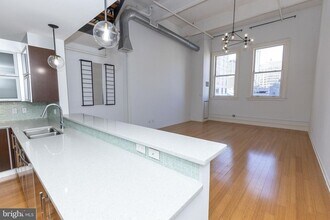 1228 Arch St in Philadelphia, PA - Building Photo - Building Photo