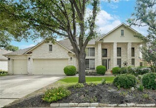 1711 Fall Creek Dr in Cedar Park, TX - Building Photo - Building Photo