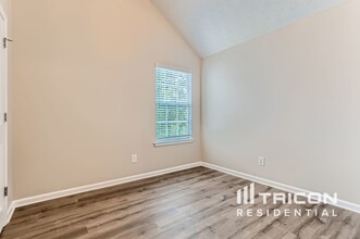 10 St Charles Pl in Sharpsburg, GA - Building Photo - Building Photo