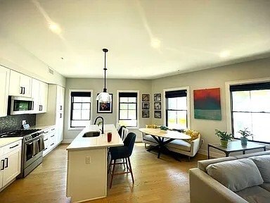 37 Horace St, Unit 201 in Boston, MA - Building Photo - Building Photo