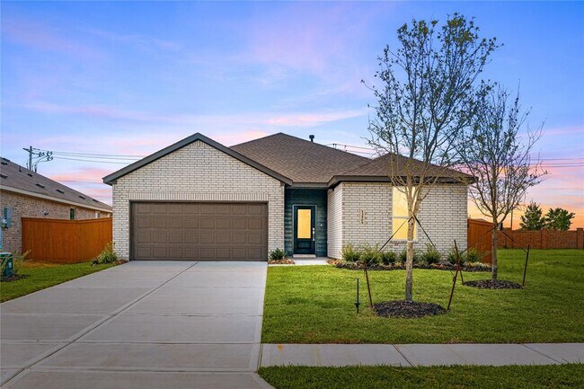 13505 Harbor Pt Dr in Texas City, TX - Building Photo - Building Photo