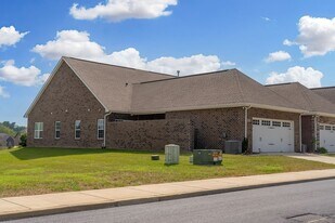 1647 Foston Ln in Gallatin, TN - Building Photo