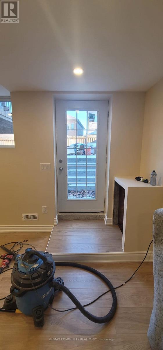 13 Warton Ct in Markham, ON - Building Photo - Building Photo