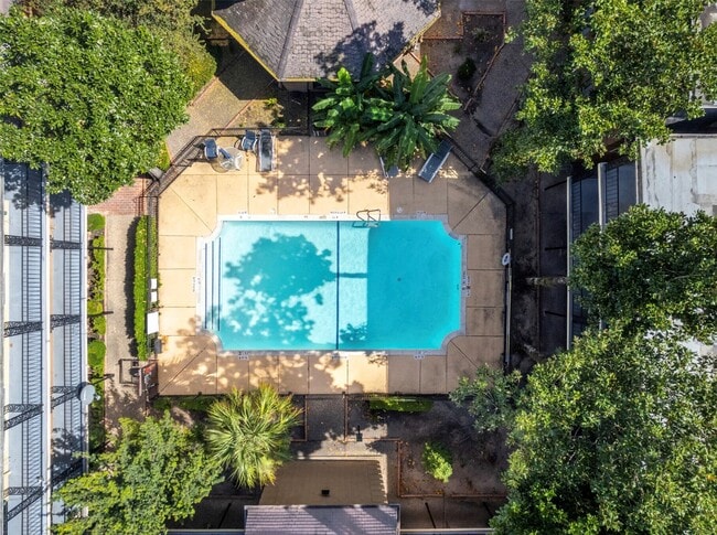 9407 Westheimer Rd-Unit -305 in Houston, TX - Building Photo - Building Photo