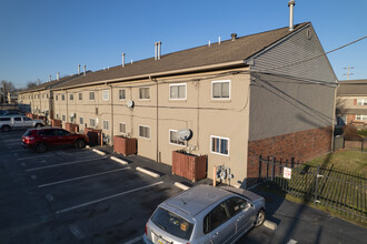 Union Court Apartments in West Chester, PA - Building Photo - Building Photo