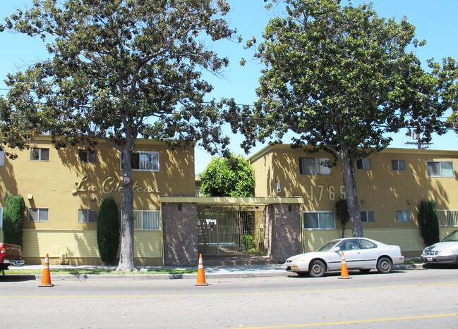 La Chateau in Long Beach, CA - Building Photo - Building Photo