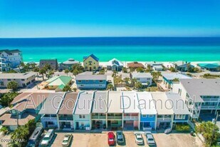 4819 Hispaniola St in Panama City Beach, FL - Building Photo