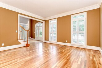 5020 Greatwood Ln in Alpharetta, GA - Building Photo - Building Photo