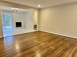 231 Hillwood Ln in Alabaster, AL - Building Photo - Building Photo