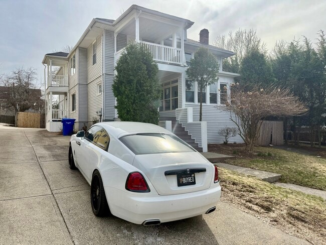 38 Forest Park Ave, Unit 40 forest park ave