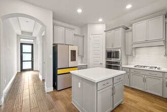 9437 Iron Keeper in San Antonio, TX - Building Photo - Building Photo